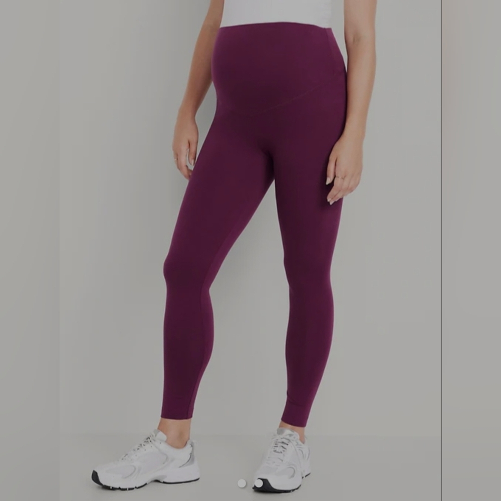 NEW Maternity Old Navy Dark Mauve Knit Leggings